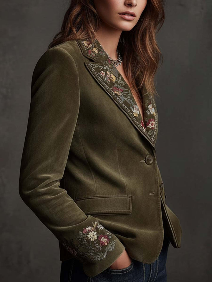 Blazer in Velluto Verde Oliva con Ricami Floreali Intricati