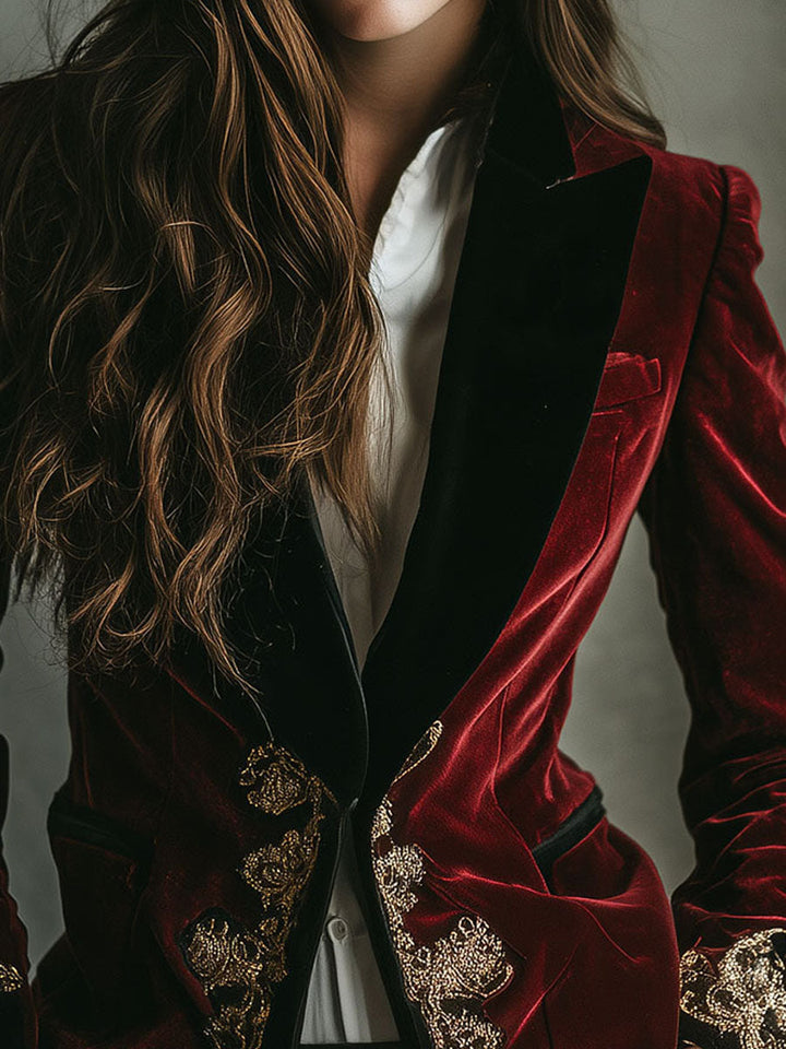 Blazer in Velluto Ricamato di Lusso Nero con Collo Elegante e Oro